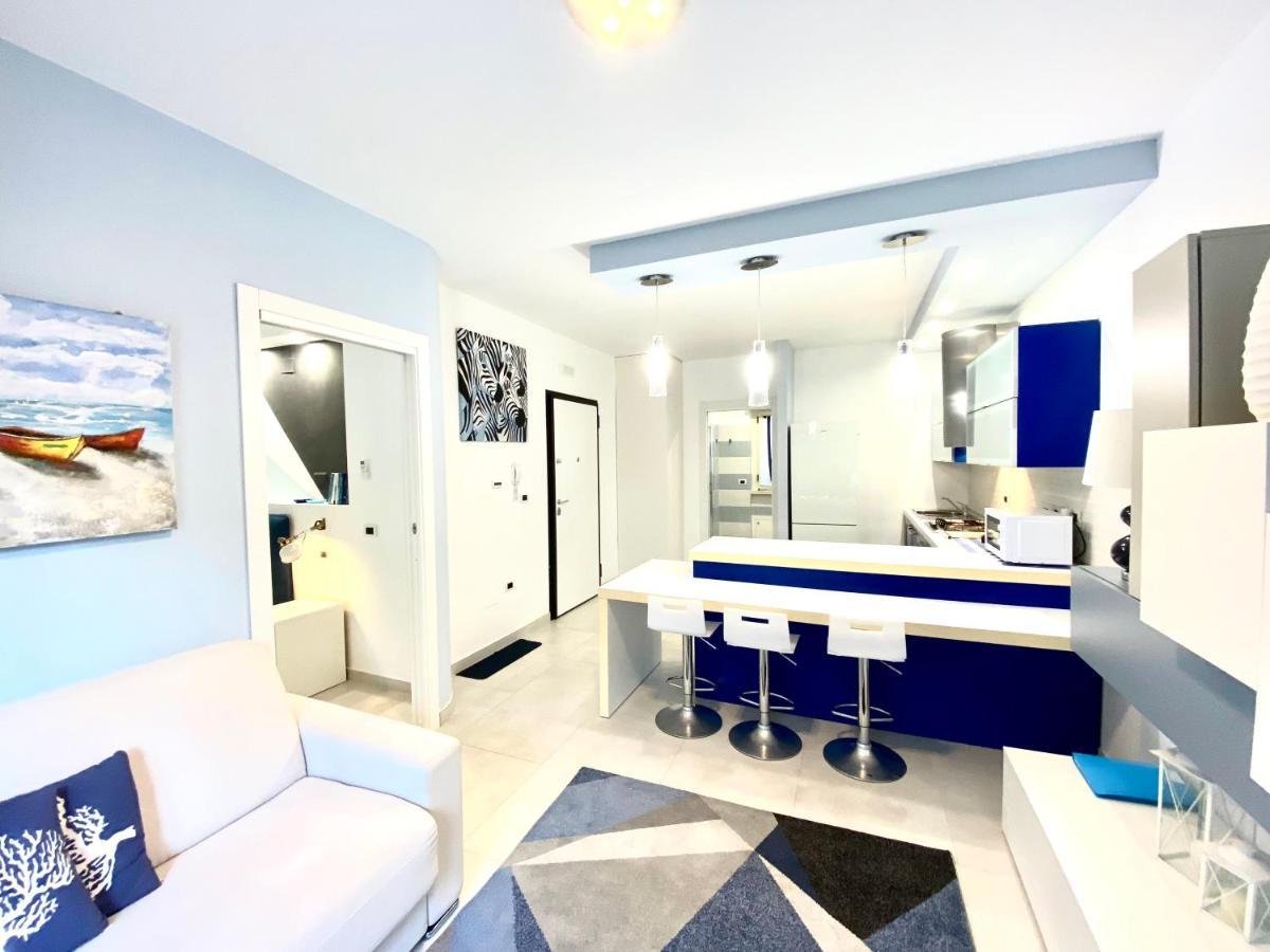 Mottola Apartment Тропеа Екстериор снимка