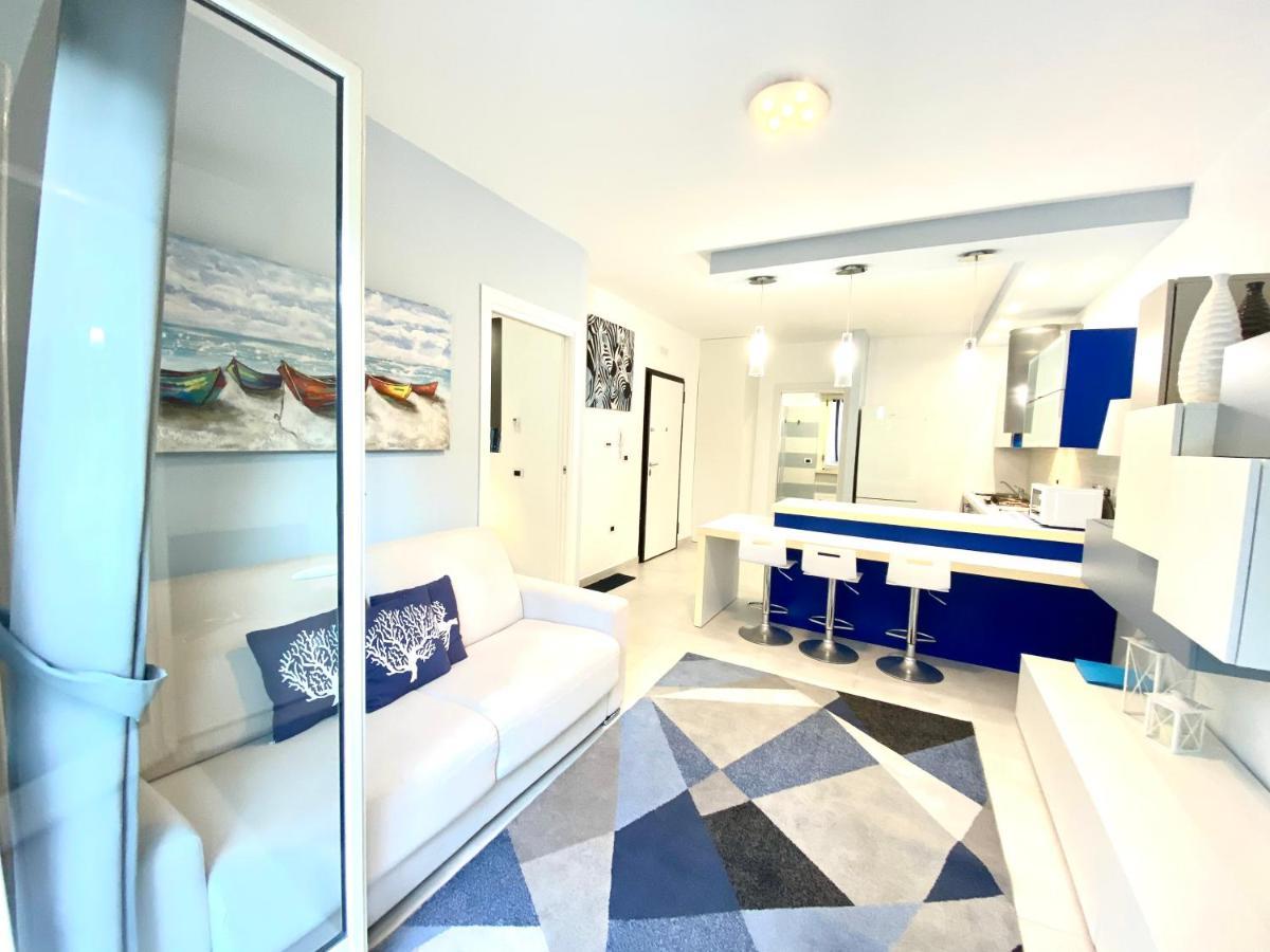 Mottola Apartment Тропеа Екстериор снимка
