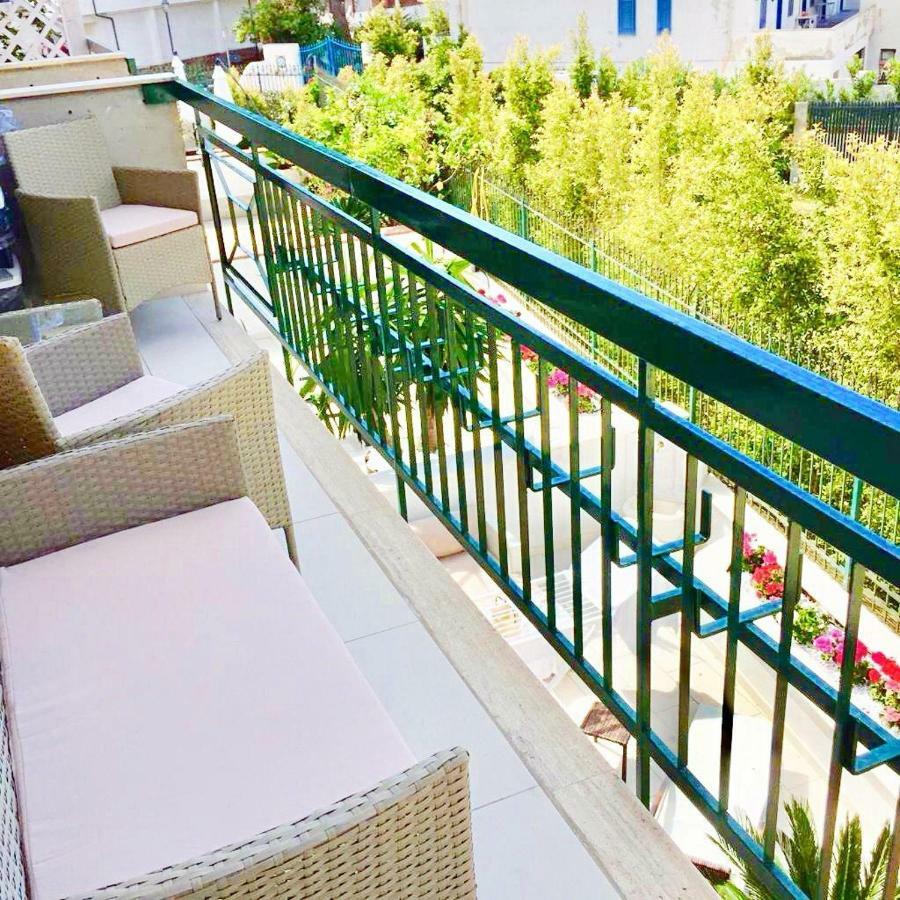 Mottola Apartment Тропеа Екстериор снимка