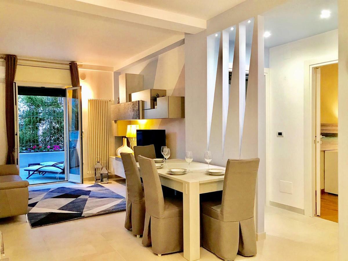Mottola Apartment Тропеа Екстериор снимка